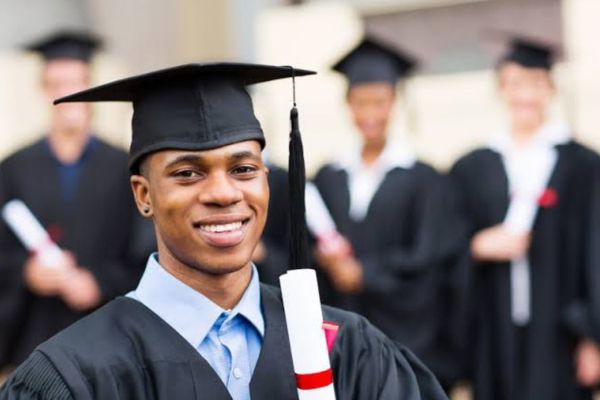 Canadian Scholarships For Nigerian students